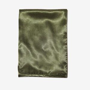 Silked Satin Travel Pillow Sleeve (Four Leaf Clover)